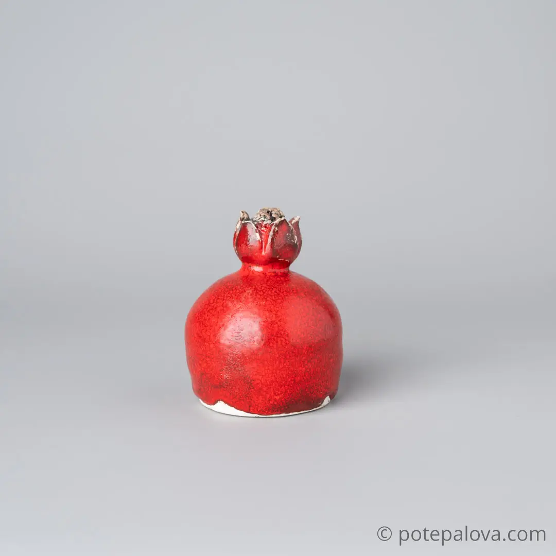 картинка Керамическая солонка в форме граната 2 - DishWishes.Ru