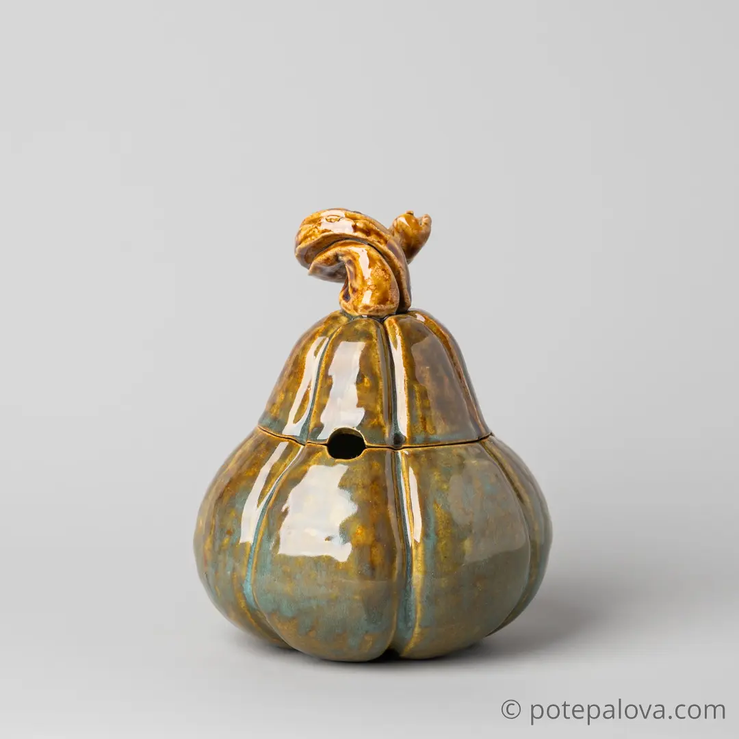 картинка Керамическая тыковка зеленая "груша" - DishWishes.Ru