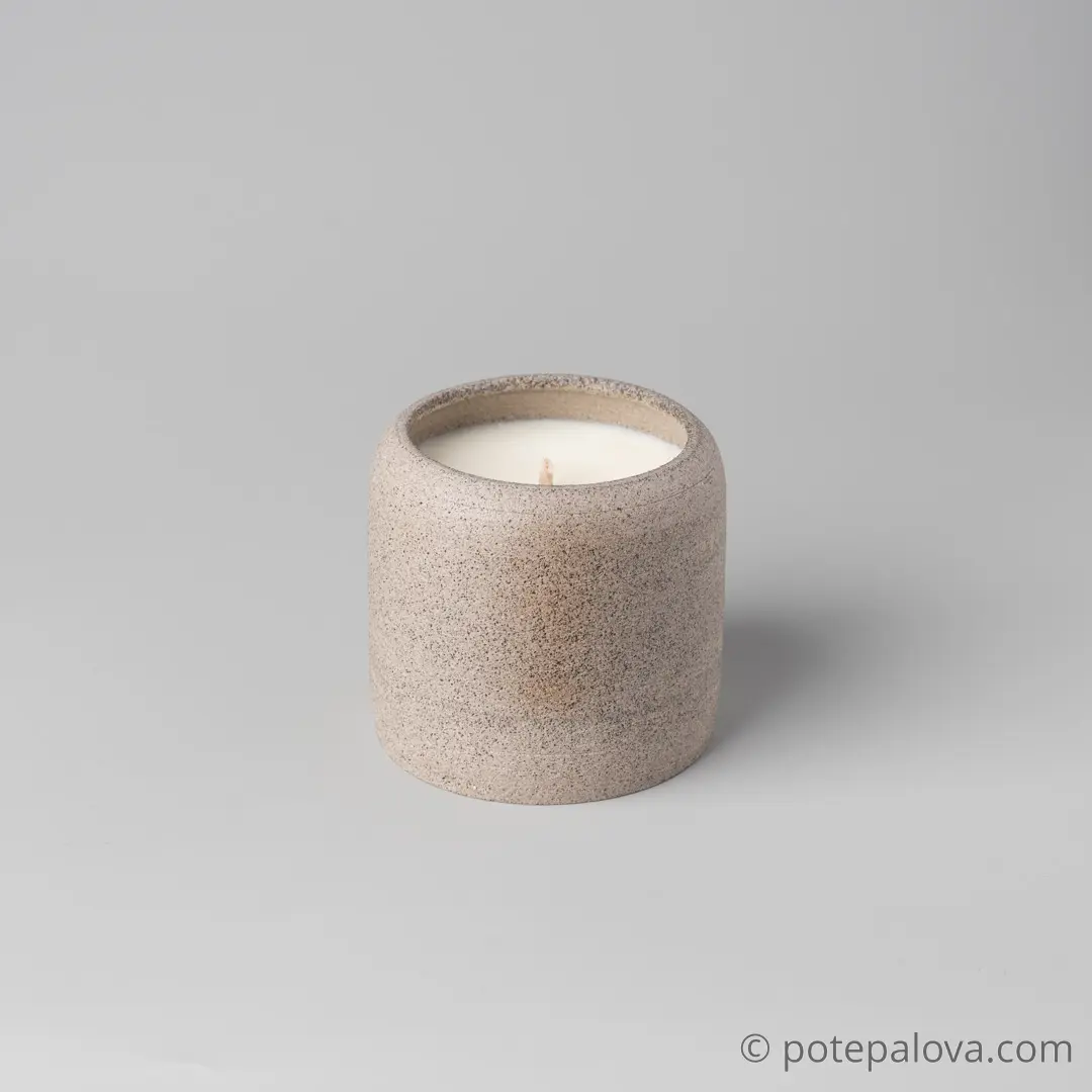 картинка Свеча План Б "Кожа и гранат" 180 мл - DishWishes.Ru