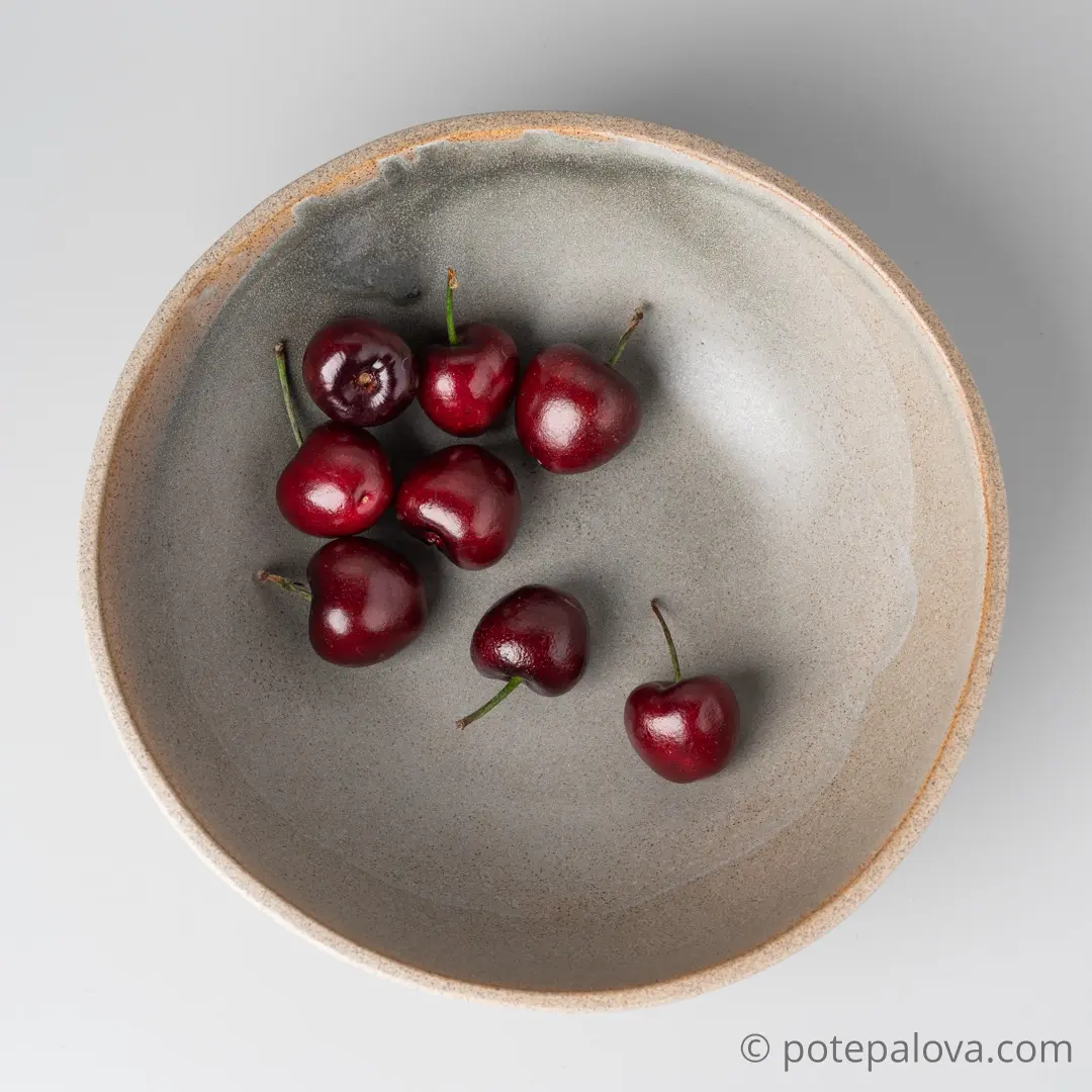 картинка Большая глубокая тарелка Sigma 22 см - 1 - DishWishes.Ru