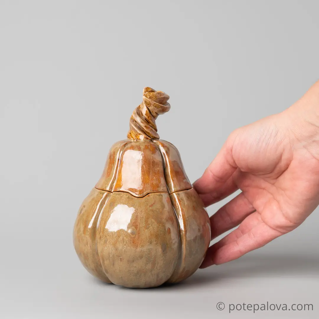 картинка Керамическая тыковка коричневая "груша" - DishWishes.Ru