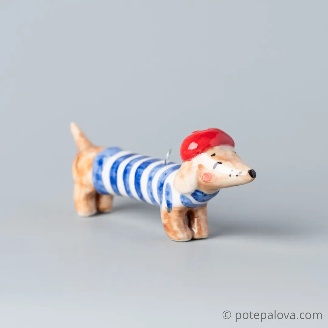 картинка Фарфоровая игрушка "Такса" 2 - DishWishes.Ru