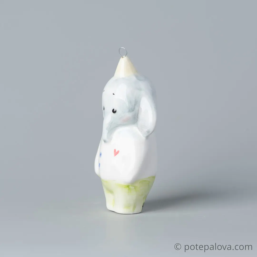 картинка Фарфоровая игрушка "Слоник" 2 - DishWishes.Ru