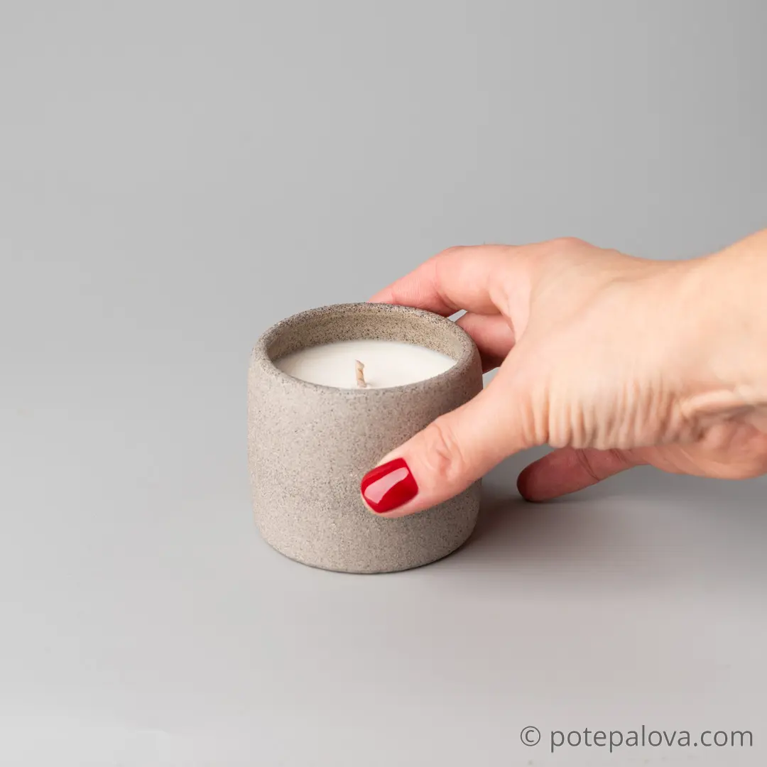 картинка Свеча План Б "Черный кокос" 125 мл - DishWishes.Ru