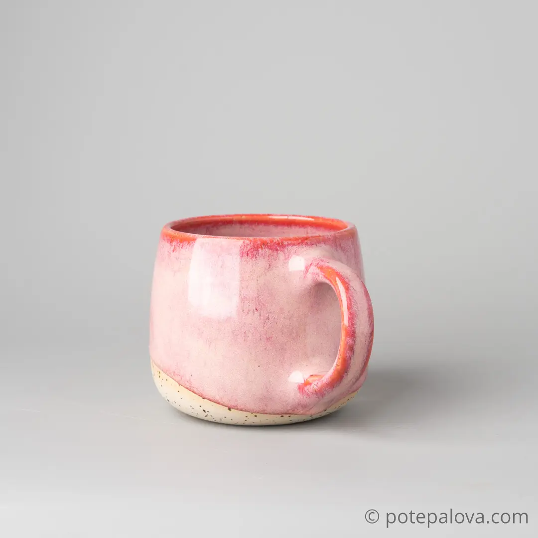 картинка Кружка гончарная Sigma розовая "Груша" 1 - 420 мл - DishWishes.Ru