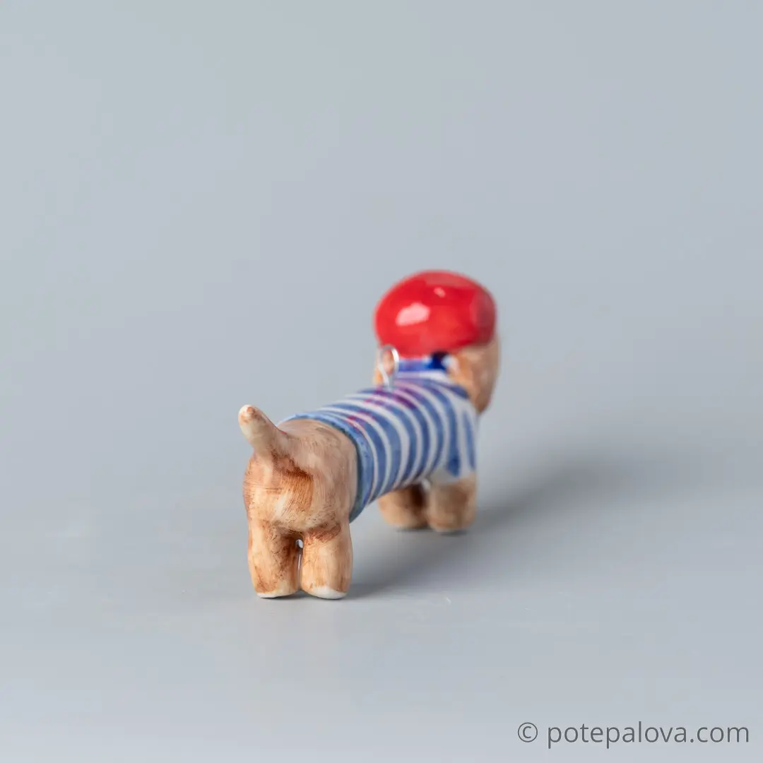 картинка Фарфоровая игрушка "Такса" 1 - DishWishes.Ru