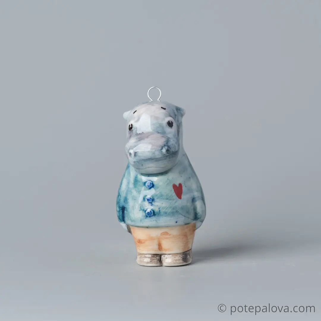 картинка Фарфоровая игрушка "Бегемотик" 2 - DishWishes.Ru