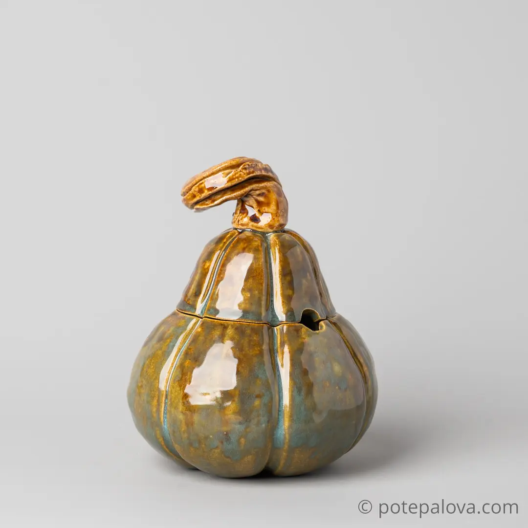 картинка Керамическая тыковка зеленая "груша" - DishWishes.Ru