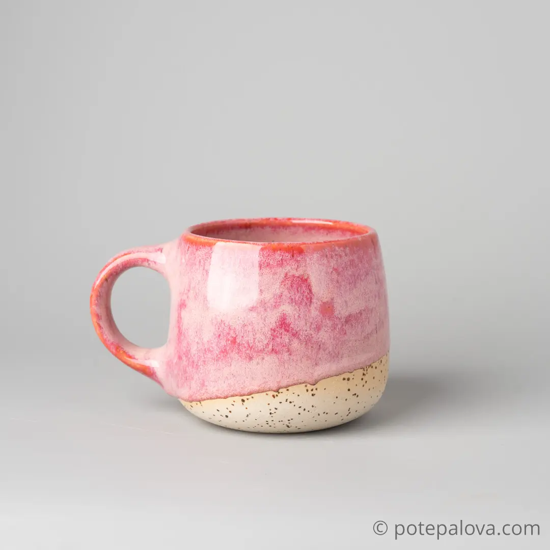 картинка Кружка гончарная Sigma розовая "Груша" 1 - 420 мл - DishWishes.Ru