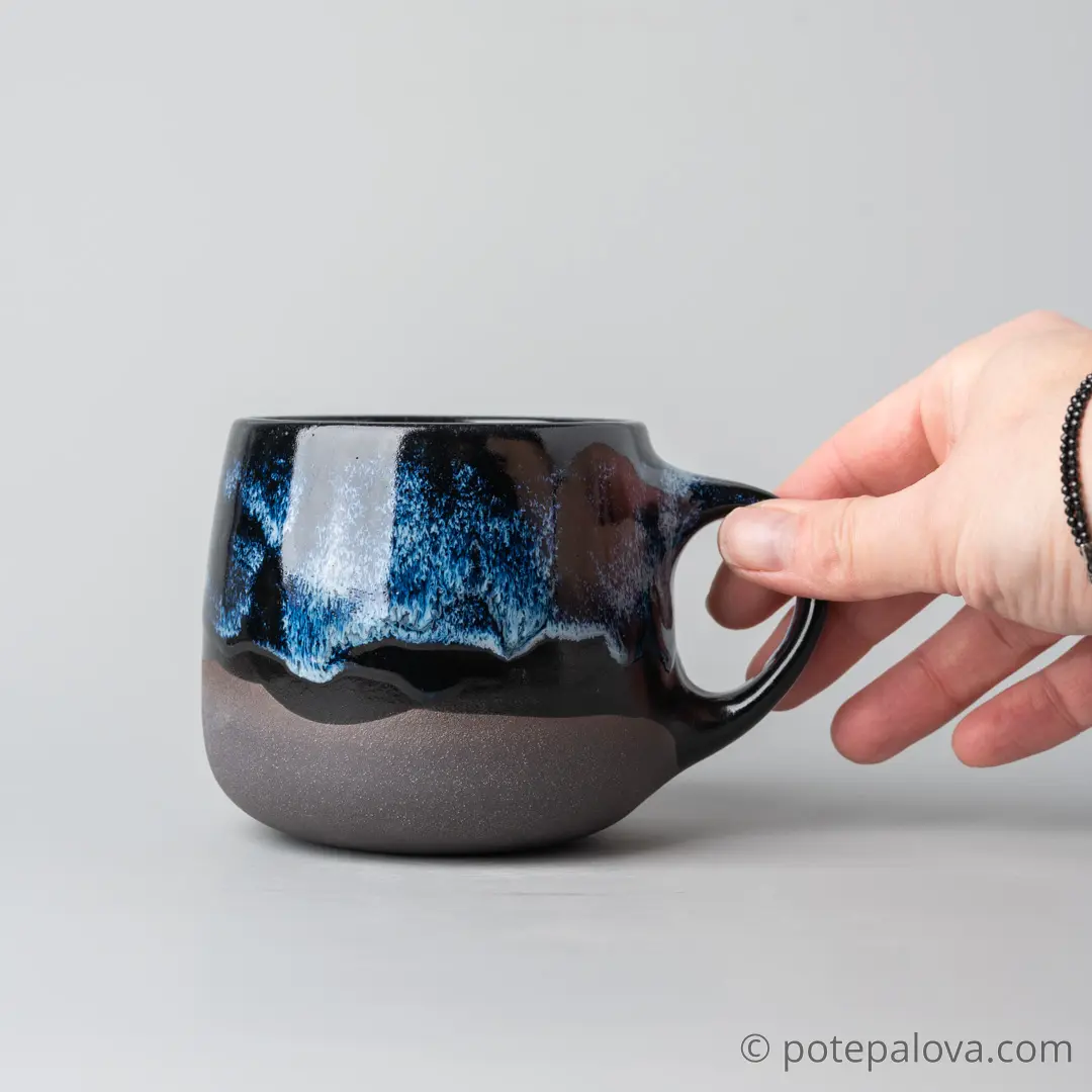 картинка Кружка гончарная Sigma темно-синяя 1 - 480 мл - DishWishes.Ru